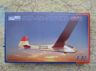 PS.10702  SZD-22-MUCHA STD